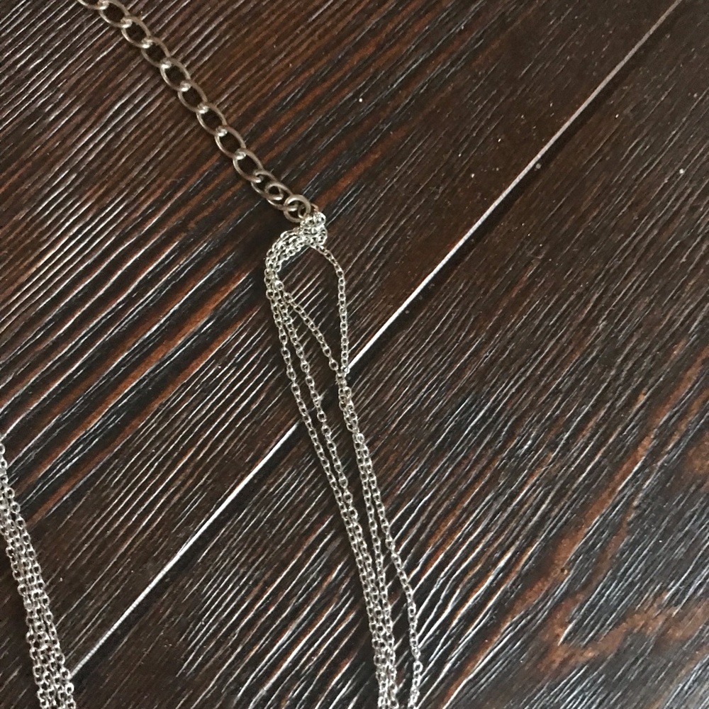 Lovely ladies necklace with stone pendant silver layered chain - Picture 6 of 10